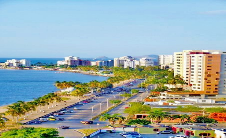 Arrive to Maiquetia International Airport